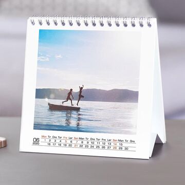 Kalenderoversigt bordkalender